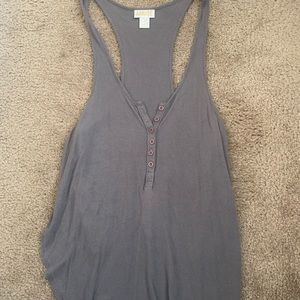 Flow tank top